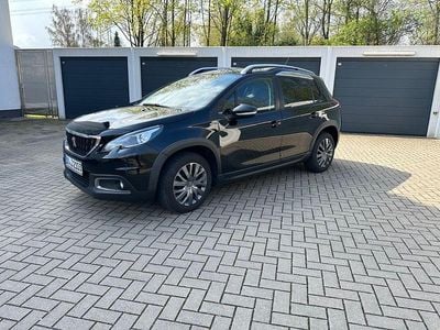 Gebraucht Peugeot 2008 Signature Sky 110 PS (80 kW) 2019 Schwarz SUV