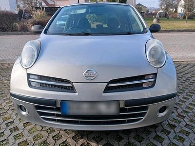 Gebraucht Nissan Micra 65 PS (47 kW) 2006 Silber Kleinwagen