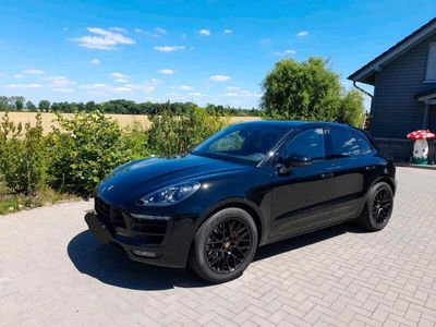 Porsche Macan GTS