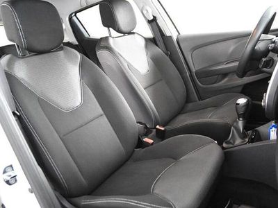 Second-hand Renault Clio IV Zen 90 CP (66 kW) 2019 Alb Berlinǎ