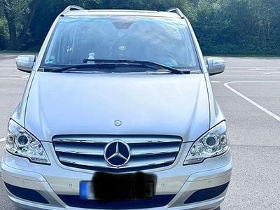 Usata Mercedes Viano 224 CV (164 kW) 2013 Argento Monovolume