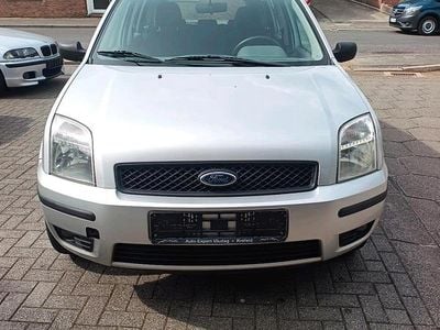 Second-hand Ford Fusion 80 CP (58 kW) 2003 Argintiu Hatchback