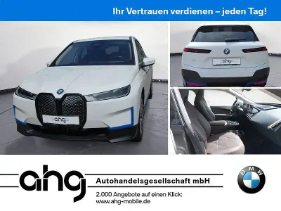 Gebraucht BMW iX 239 kW (326 PS) 2022 Weiß SUV