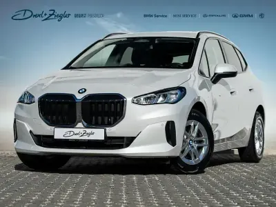 Gebraucht BMW 220 Active Tourer Performance 170 PS (125 kW) 2025 Mineralweissmetallic Van / Kleinbus