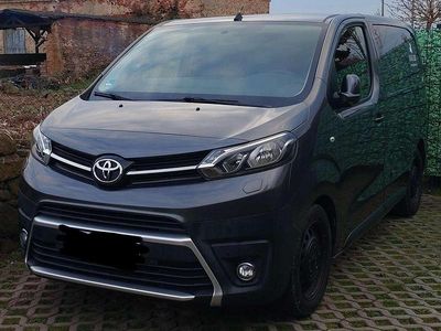 Gebraucht Toyota Proace Comfort 95 PS (69 kW) 2016 Braun Van / Kleinbus