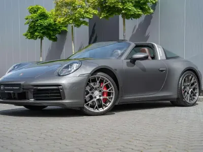 Gebraucht Porsche 992 480 PS (353 kW) 2021 N0 achatgraumetallic Coupé