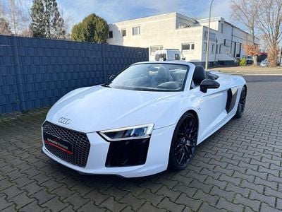 Second-hand Audi R8 Spyder Ambiente 540 CP (397 kW) 2017 Alb Cabrio