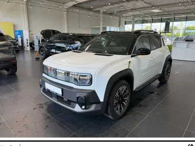 Nouvelle Renault 4 E-Tech Iconic 110 kW (150 ch) 2026 Blanc SUV