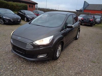 Grau Gebraucht 2017 Ford C-MAX Titanium Van / Kleinbus | 5.200 € (Fairer Preis)