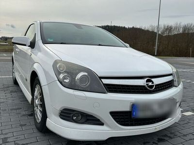 gebraucht Opel Astra GTC 1.6 Edition 111 Jahre (2009 - 2010)