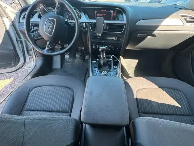 Gebraucht Audi A4 2013 Silber Limousine