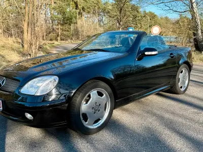 Gebraucht Mercedes SLK230 197 PS (144 kW) 2000 Schwarz Cabrio