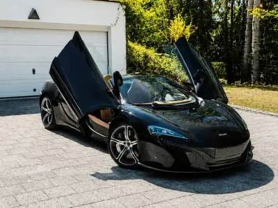 Gebraucht McLaren 650S 650 PS (478 kW) 2018 Schwarz Cabrio