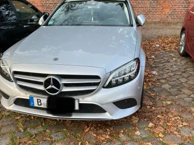 Gebraucht Mercedes C180 Avantgarde 156 PS (114 kW) 2018 Silber Limousine