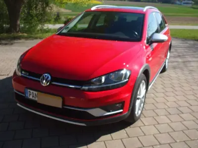 Usata VW Golf Alltrack 179 CV (131 kW) 2017 Rosso Station wagon