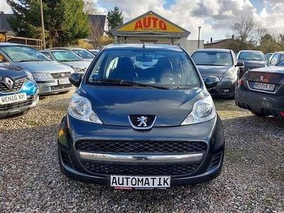 Gebraucht Peugeot 107 Filou 68 PS (50 kW) 2011 Grau Kleinwagen