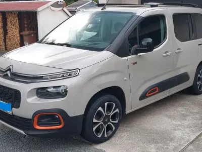 Gebraucht Citroën Berlingo XTR 131 PS (96 kW) 2020 Beige Van / Kleinbus