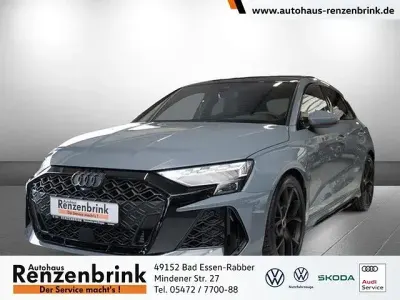 Gebraucht Audi RS3 Ambiente 400 PS (294 kW) 2025 Kemoragrau metallic Limousine