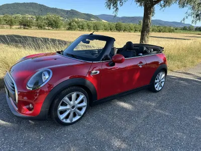 Gebraucht Mini ONE 102 PS (75 kW) 2018 Rot Kleinwagen