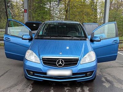 Usata Mercedes A150 95 CV (69 kW) 2009 Blu Utilitaria