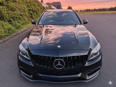 Mercedes C63 AMG