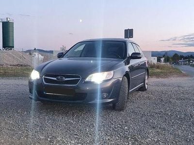 Grau Gebraucht 2007 Subaru Legacy Comfort Kombi | 8.300 €