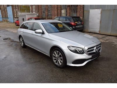 Mercedes E220
