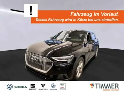 Używany Audi e-tron Comfort 230 kW (313 KM) 2022 Czarny SUV