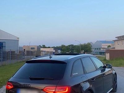 Gebraucht 2012 Audi A4 S-Line Kombi | 10.500 € (Teuer)