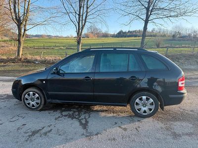 Schwarz Gebraucht 2006 Skoda Fabia Kombi | 2.450 € (Teuer)