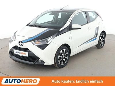 Gebraucht Toyota Aygo X-play 72 PS (52 kW) 2021 Weiß Kleinwagen
