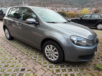 Gebraucht VW Golf VII Comfortline 105 PS (77 kW) 2012 Grau Limousine