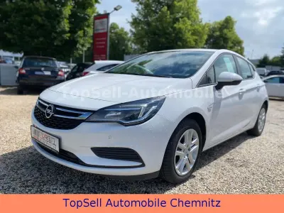 Gebraucht Opel Astra Innovation 110 PS (80 kW) 2017 Weiß Limousine