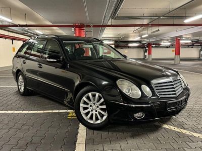 Mercedes E220