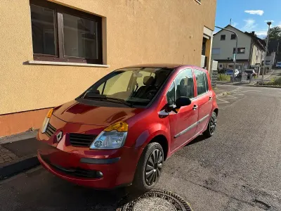 Gebraucht Renault Modus 98 PS (72 kW) 2006 Rot Van / Kleinbus