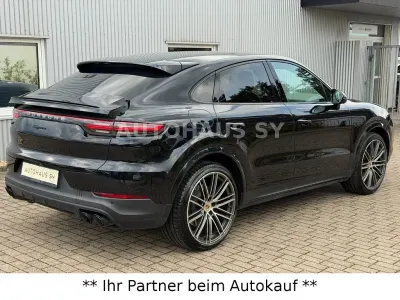 Gebraucht Porsche Cayenne 462 PS (339 kW) 2020 Schwarz SUV