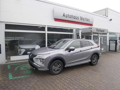 Gebraucht Mitsubishi Eclipse Cross Plus 98 PS (72 kW) 2022 Platinumgrau (m) SUV