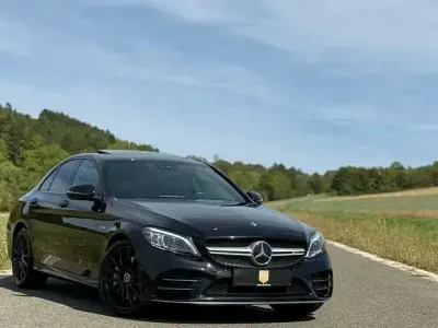 Używany Mercedes C43 AMG AMG 390 KM (286 kW) 2018 Czarny Sedan/Limuzyna