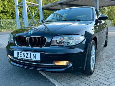 Gebraucht BMW 116 122 PS (89 kW) 2009 Schwarz Kleinwagen