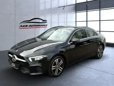 Gebraucht Mercedes A200 Progressive 340 PS (250 kW) 2020 Schwarz Limousine