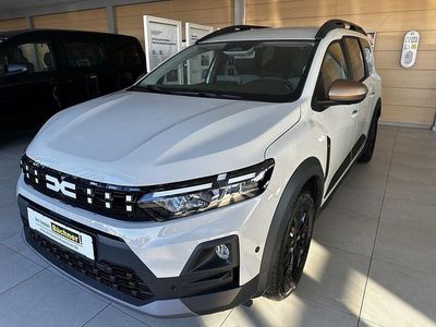 Nowe Dacia Jogger Extreme 110 KM (80 kW) 2026 Zielony Minivan