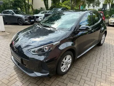 Gebraucht Mazda 2 Center-Line 92 PS (67 kW) 2025 Opera black Kleinwagen