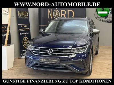 Gebraucht VW Tiguan Allspace Life 150 PS (110 kW) 2023 Atlantic blue metallic (metallic) SUV