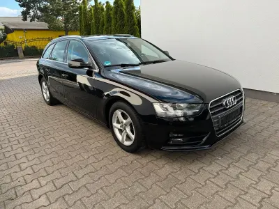 Gebraucht Audi A4 150 PS (110 kW) 2014 Schwarz Kombi