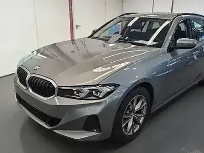Gebraucht BMW 320 Shadowline 250 PS (183 kW) 2024 Grau Kombi