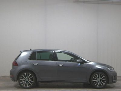 Gebraucht VW Golf VII GTE 150 PS (110 kW) 2020 Indiumgrau metallic