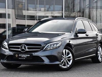 Gebraucht Mercedes C220 194 PS (142 kW) 2018 Grau Kombi