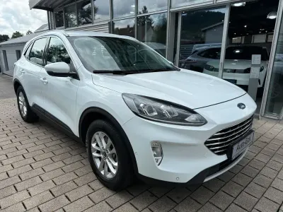 Second-hand Ford Kuga Titanium 224 CP (164 kW) 2021 Alb SUV