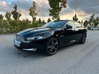 Second-hand Jaguar XF S 275 CP (202 kW) 2012 Negru Berlinǎ