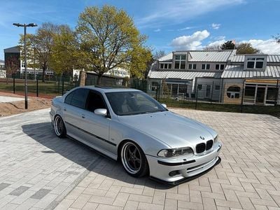 Second-hand BMW 523 M Sport 170 CP (125 kW) 2000 Argintiu Berlinǎ